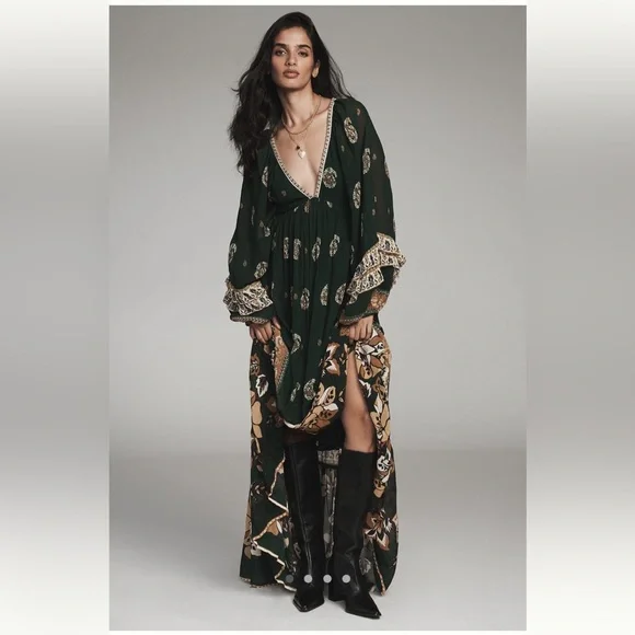 Farm Rio Ayla Long Sleeve V-Neck Green Floral Bohemian Maxi Dress - Picture 1 of 6